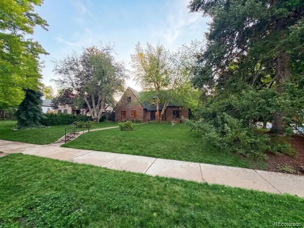 1600 Hudson Street, Denver