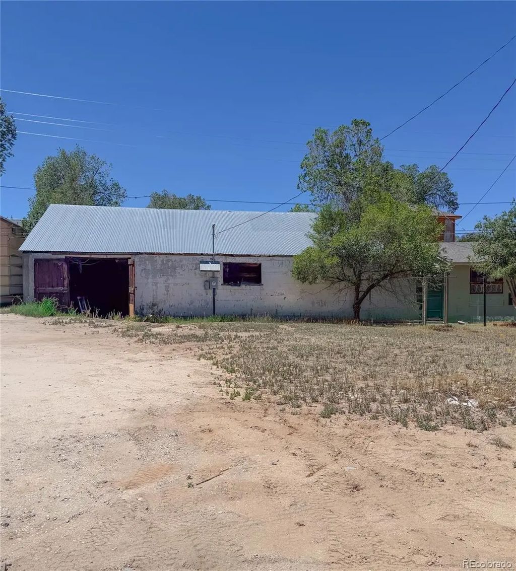 719 W 2nd Street, Salida