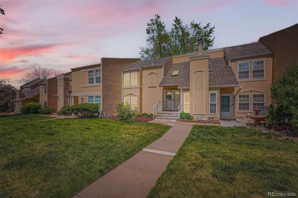 13020 E Linvale Place, Aurora