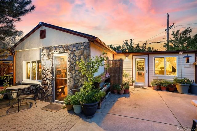450 S Quitman Street, Denver