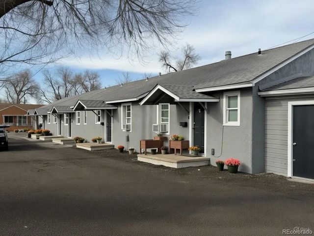 174 N 7th Avenue, Brighton