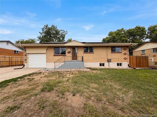 5421 Raritan Way, Denver