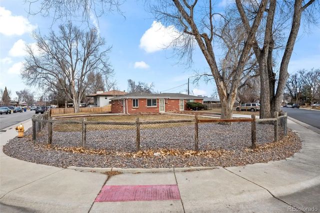8793 W 46th Avenue, Wheat Ridge