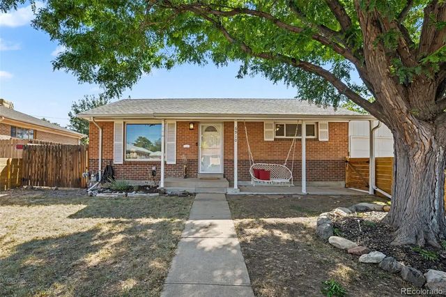 6910 Ruth Way, Denver