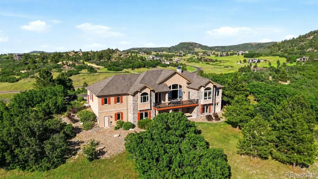 395 Young Circle, Castle Rock