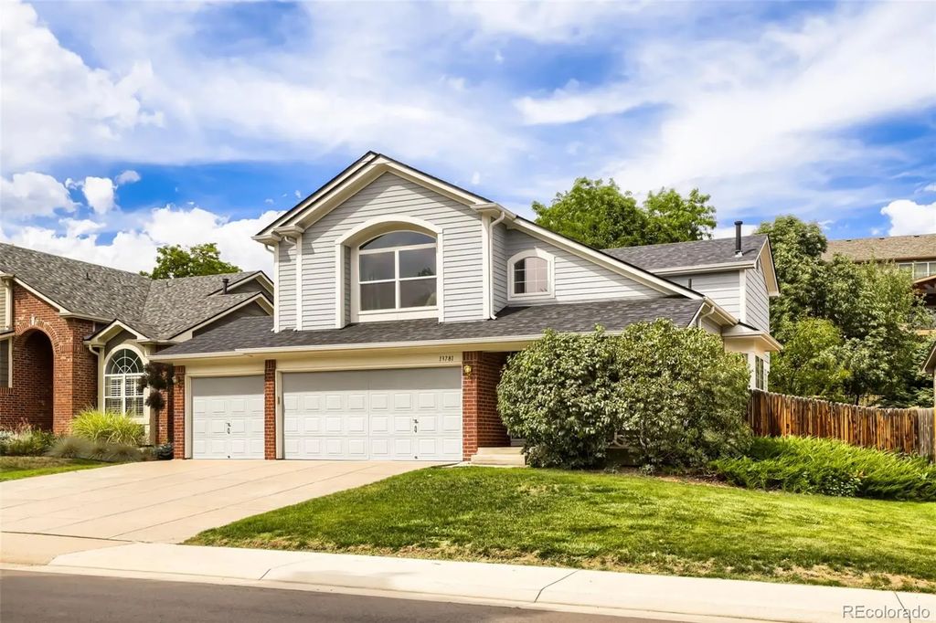 13781 W Amherst Way, Lakewood