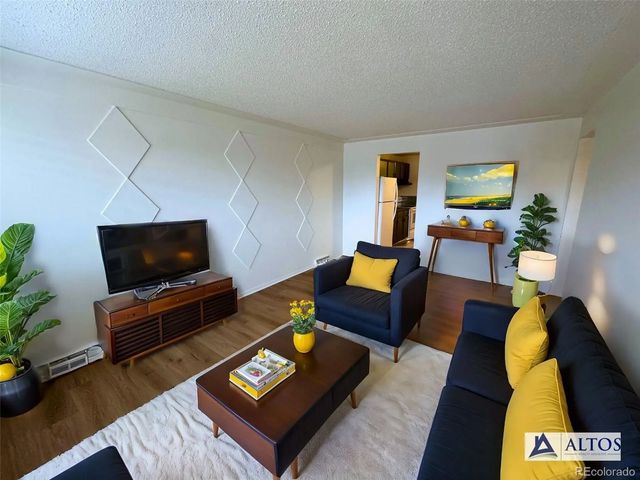 10800 E 4th Way, Aurora