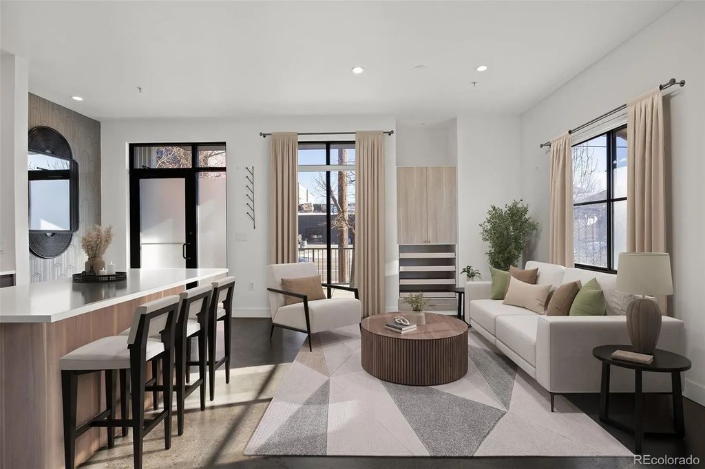 3149 Blake Street 101, Denver