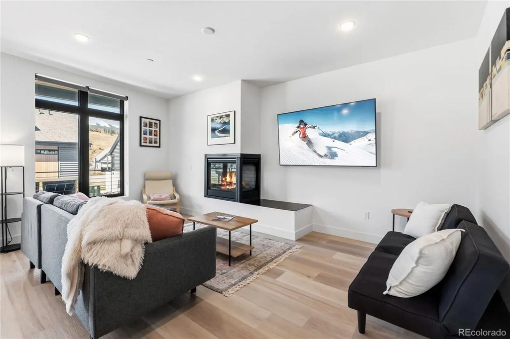 930 Blue River Parkway 625, Silverthorne
