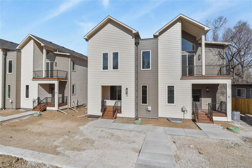 25 Noyer Court, Colorado Springs