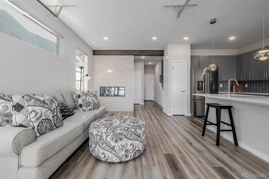 4045 S Teller Street, Lakewood