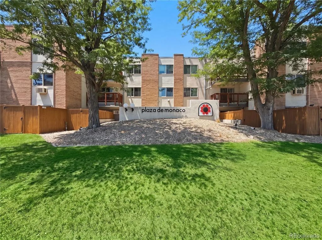 2835 S Monaco Street Parkway 1-108, Denver