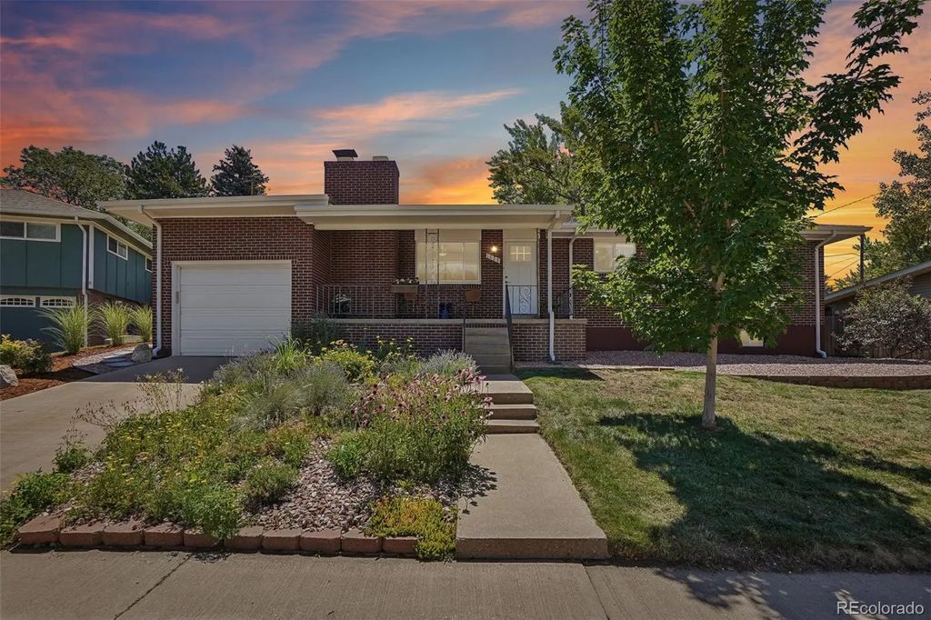 1520 Ulysses Street, Golden