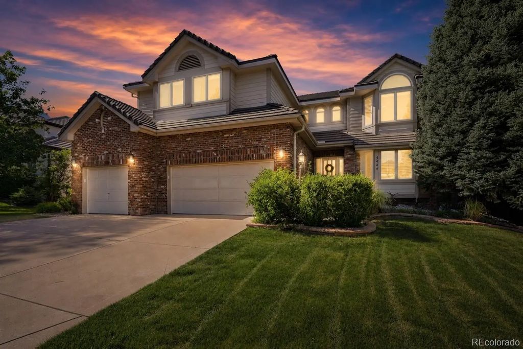 5444 S Geneva Way, Englewood