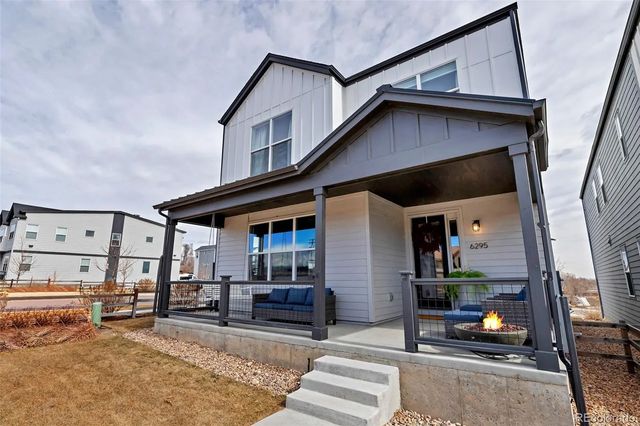 6295 King Court, Denver