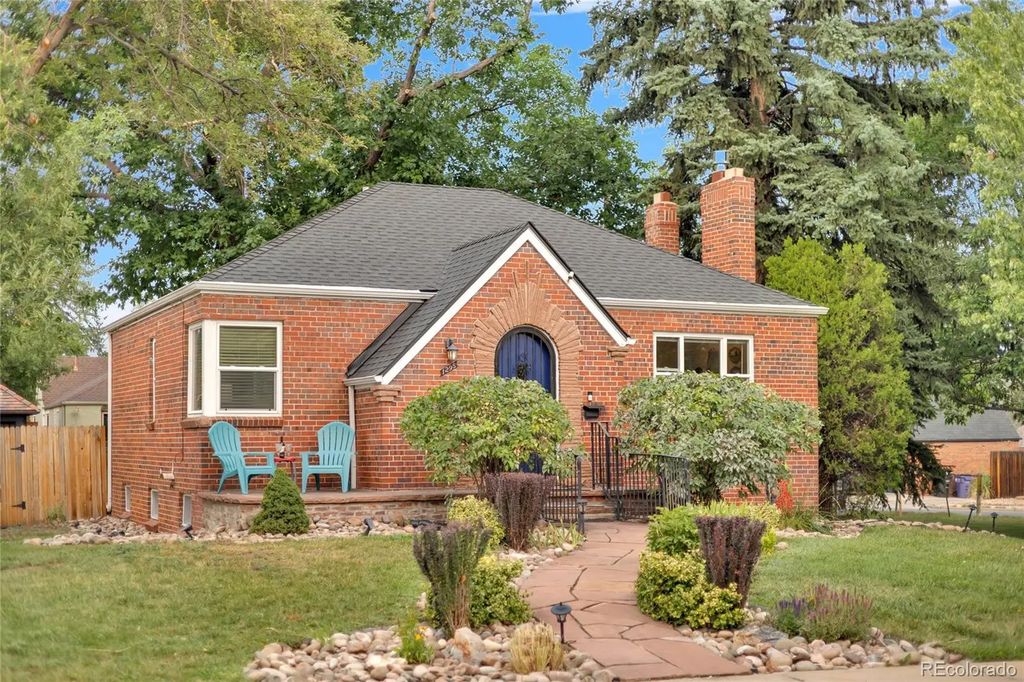 1295 Holly Street, Denver