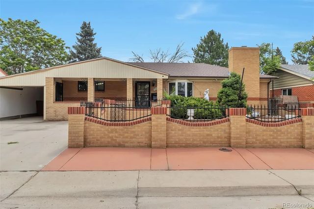 7100 Zuni Street, Denver