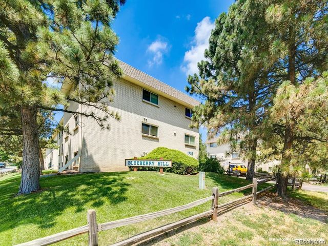1723 N Robb Street 56, Lakewood