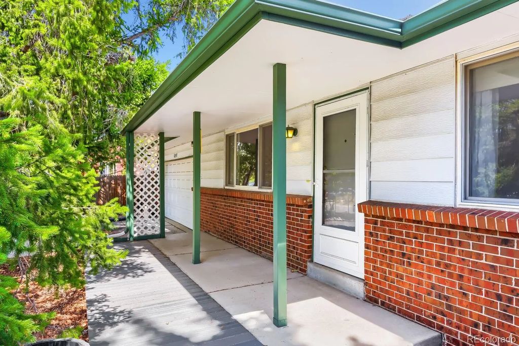 6357 W Clifton Place, Littleton