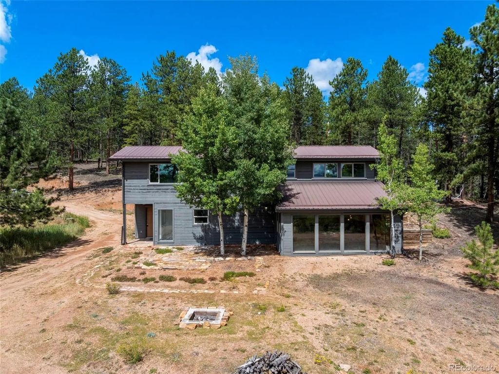 4710 Wildhorn Road, Florissant