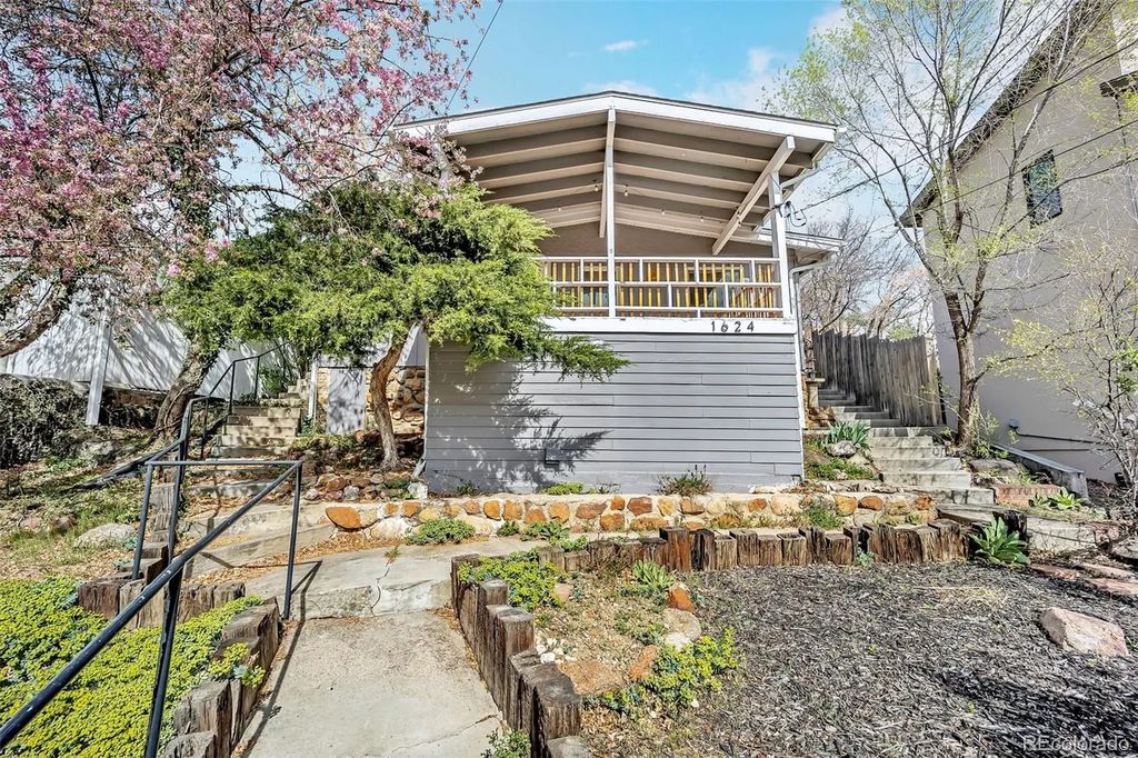 1624 Cheyenne Boulevard, Colorado Springs