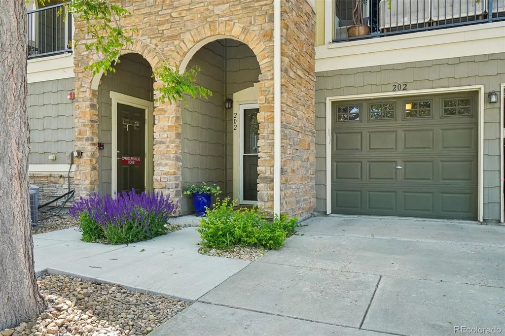 6283 Kilmer Loop 202, Golden