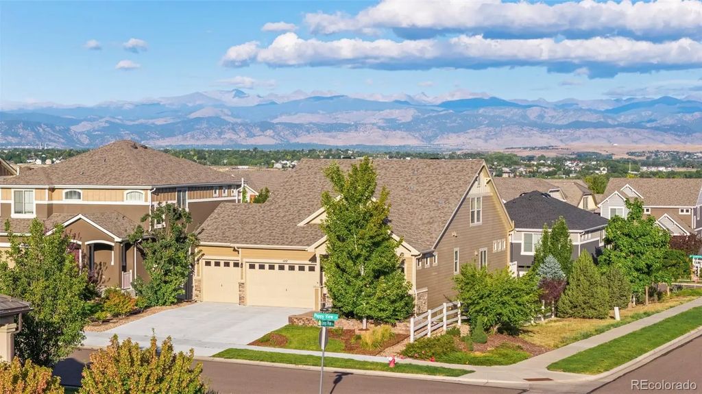 122 Poppy View Lane, Erie