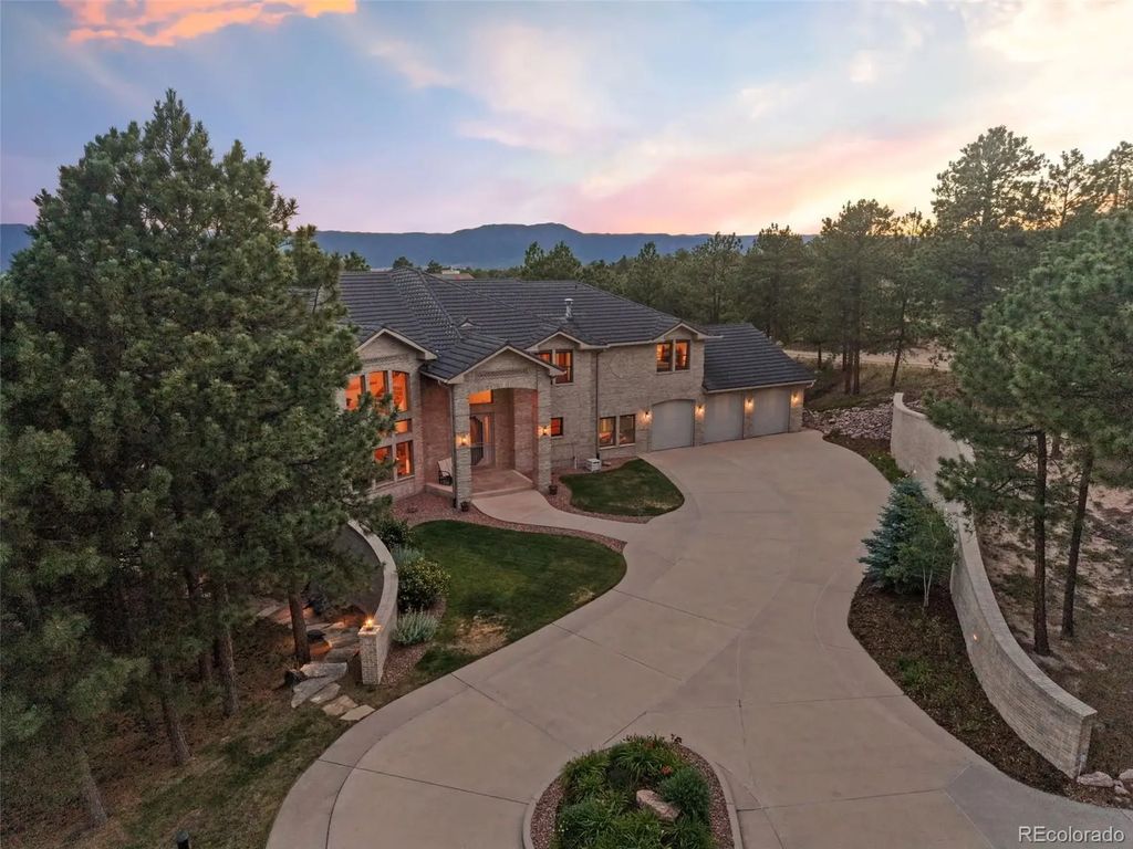 1145 Cambrook Court, Monument