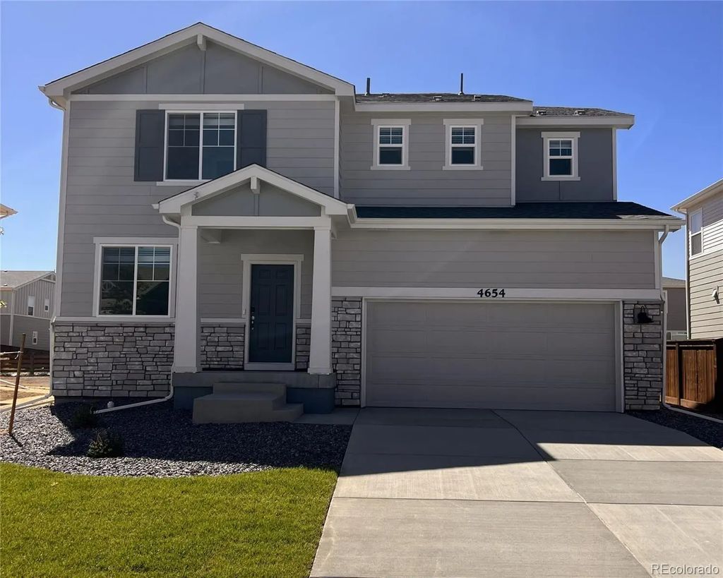 4654 Sugarcane Street, Johnstown