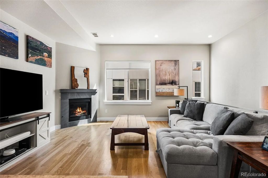 2737 W 24th Avenue 4, Denver