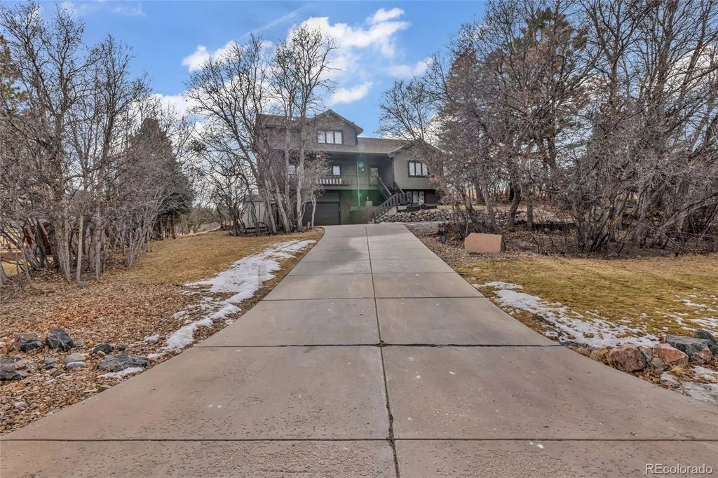 8350 Lightening View Drive, Parker