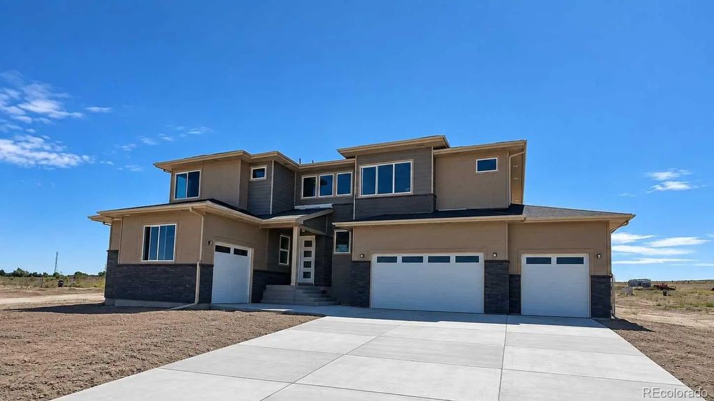 10370 Saint Mary Point, Parker