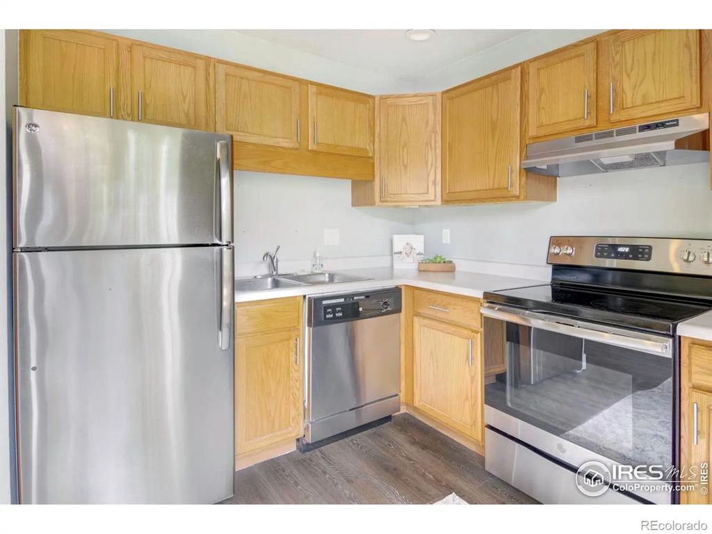 750 W Moorhead Circle A, Boulder