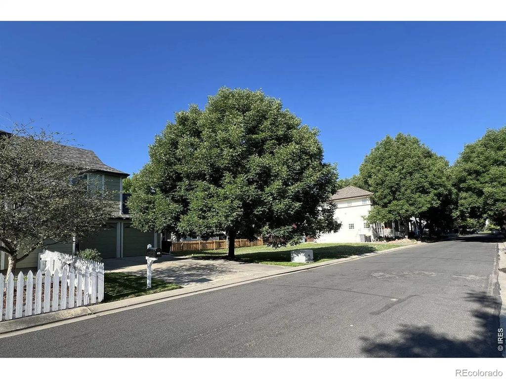 421 Noel Avenue, Longmont