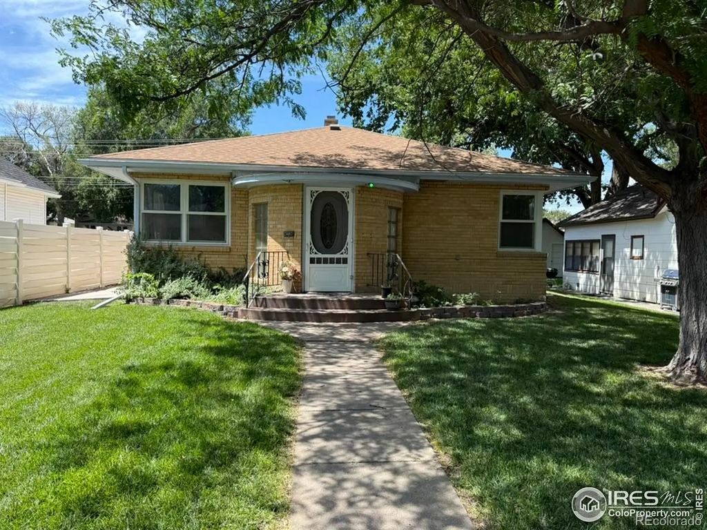 549 Emerson Street, Wray