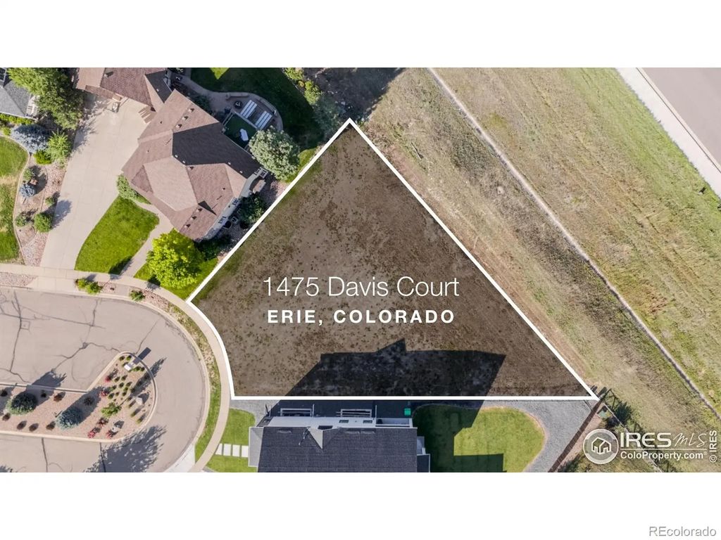 1475 Davis Court, Erie