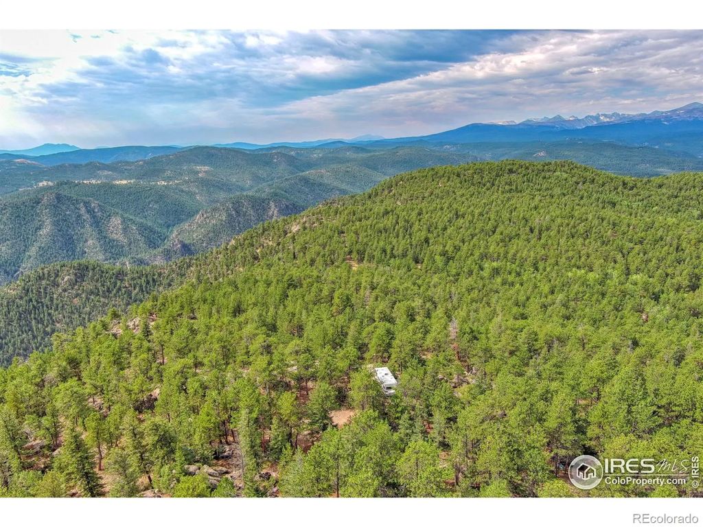 4200 Conifer Hill Road, Lyons