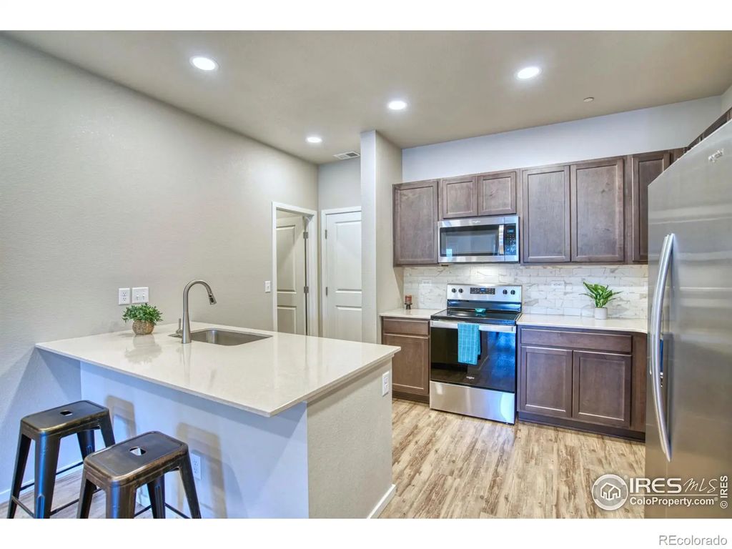 6615 4th St Rd 2, Greeley