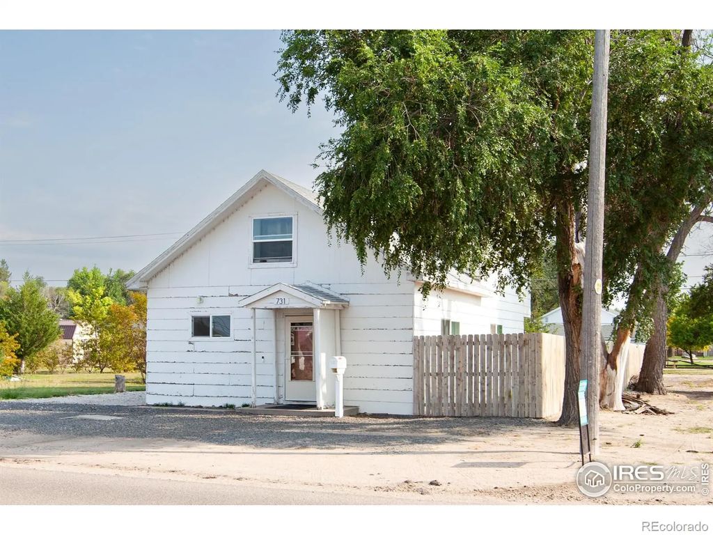 731 Douglas Street, Sterling