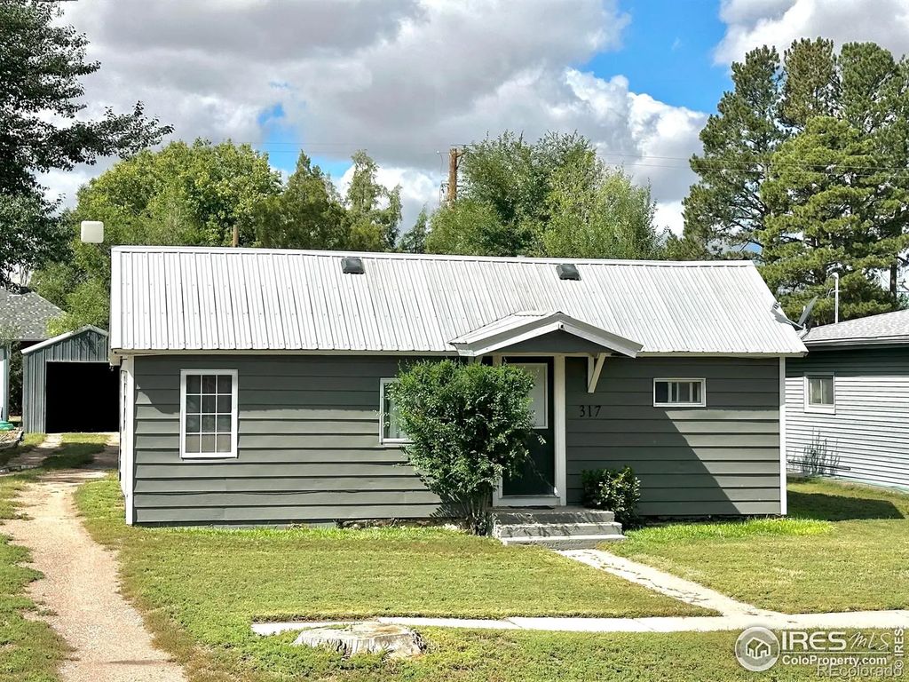 317 N Weld Street, Otis