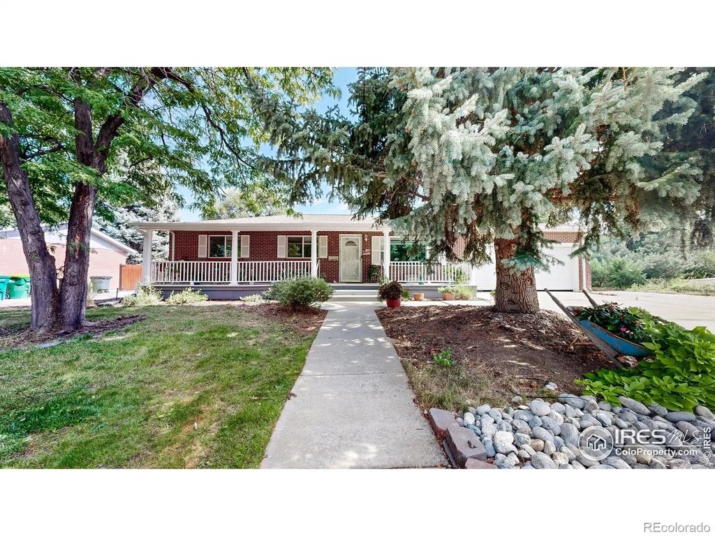 12276 W Ohio Place, Lakewood