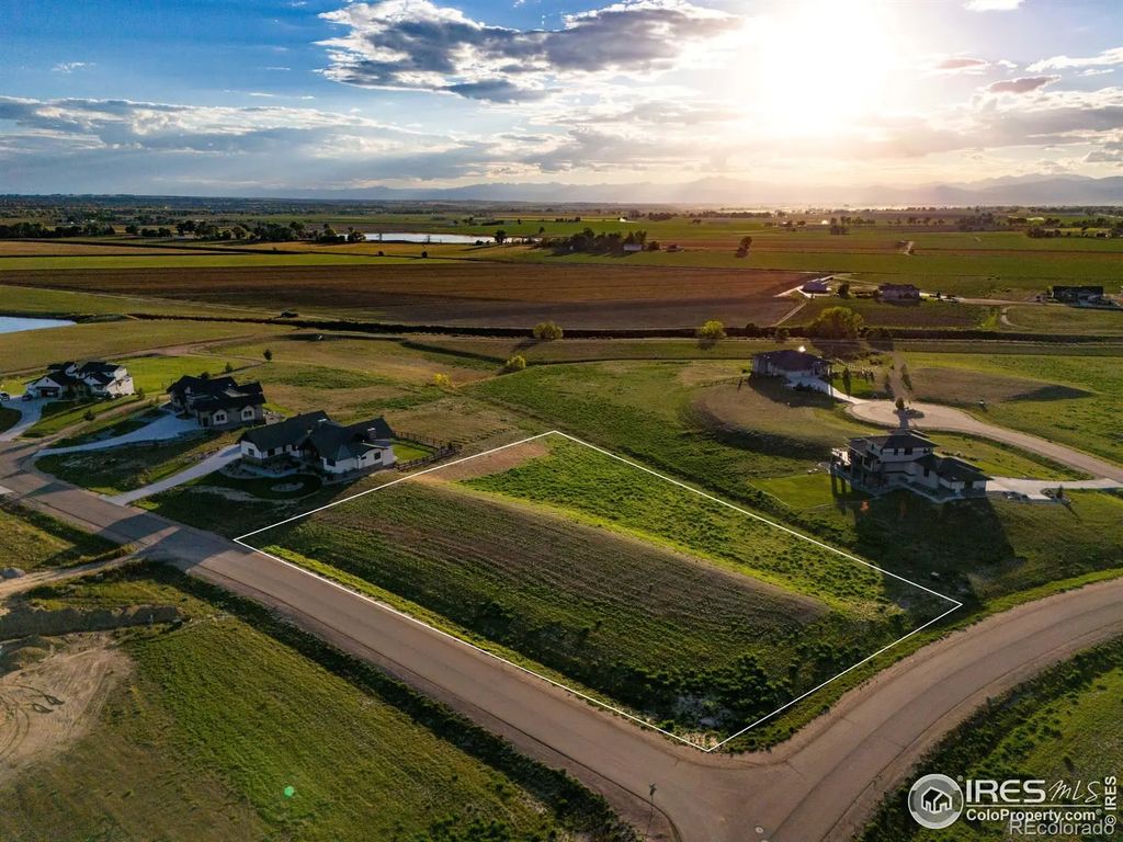 16889 Cattlemans Way, Greeley
