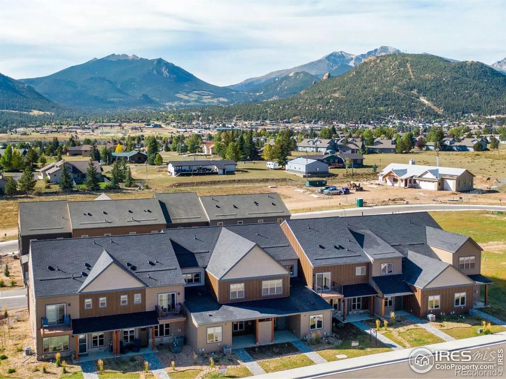 1724 Continental Peaks Circle, Estes Park