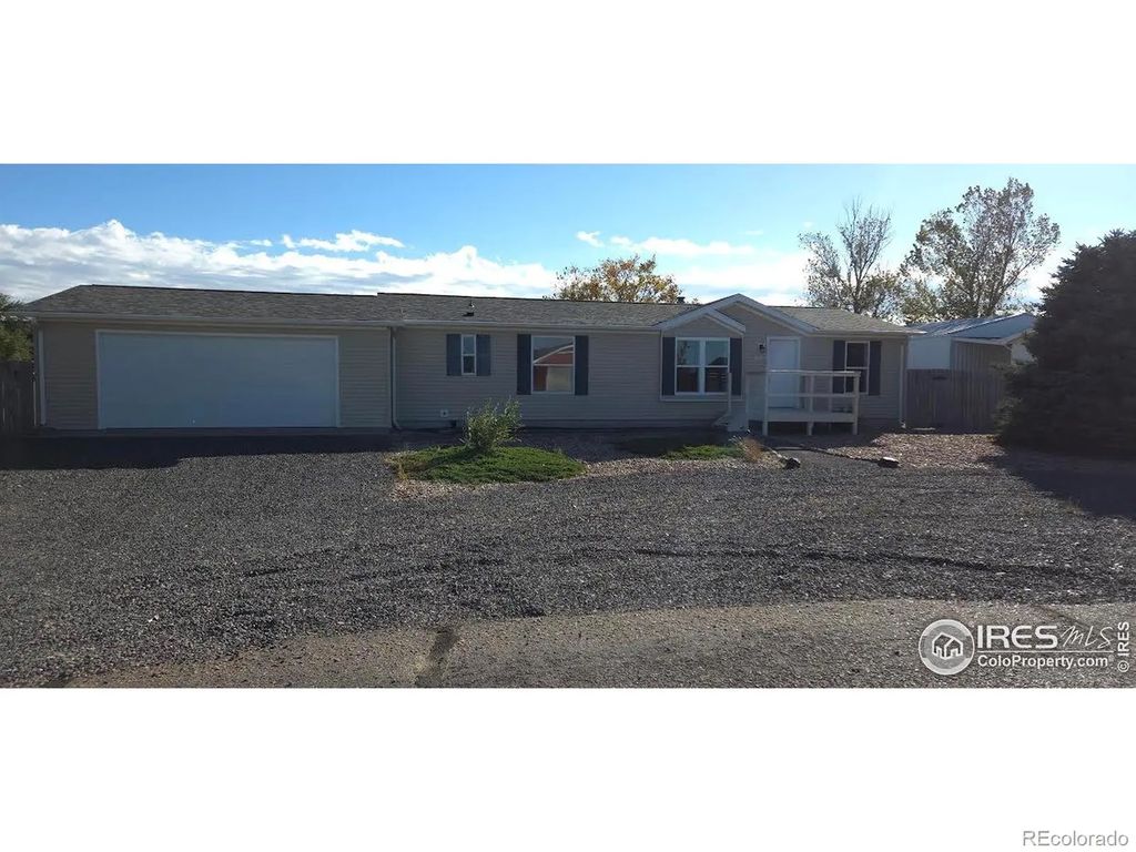 15734 Deerfield Street, Sterling