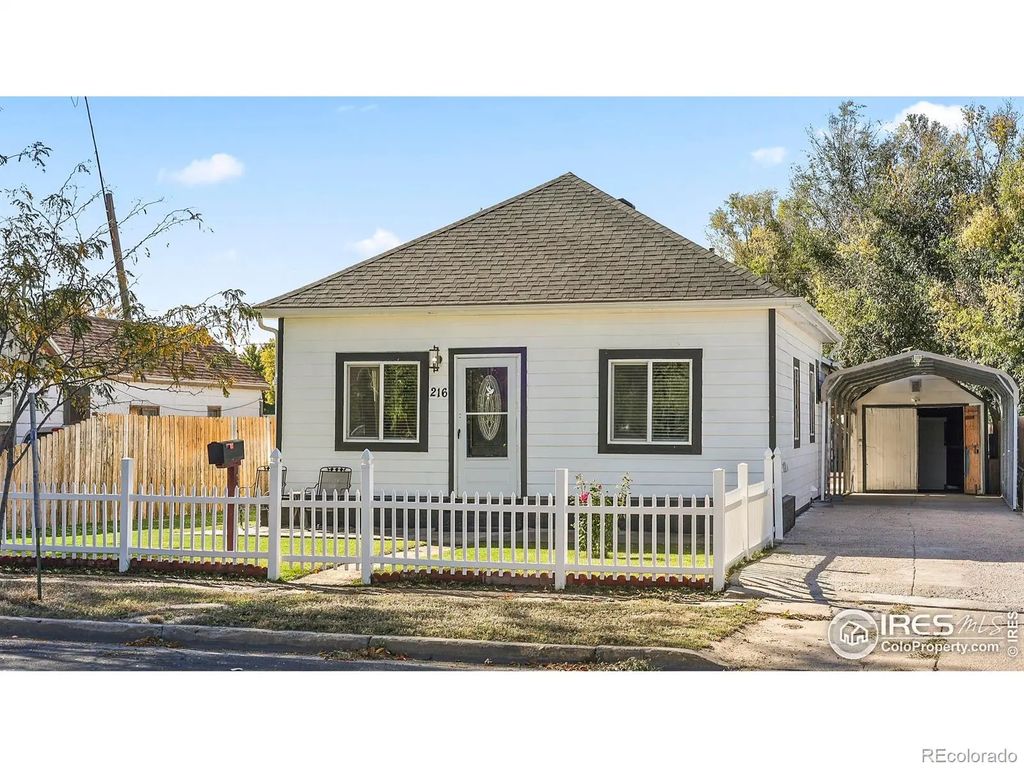 216 S Colorado Avenue, Brush