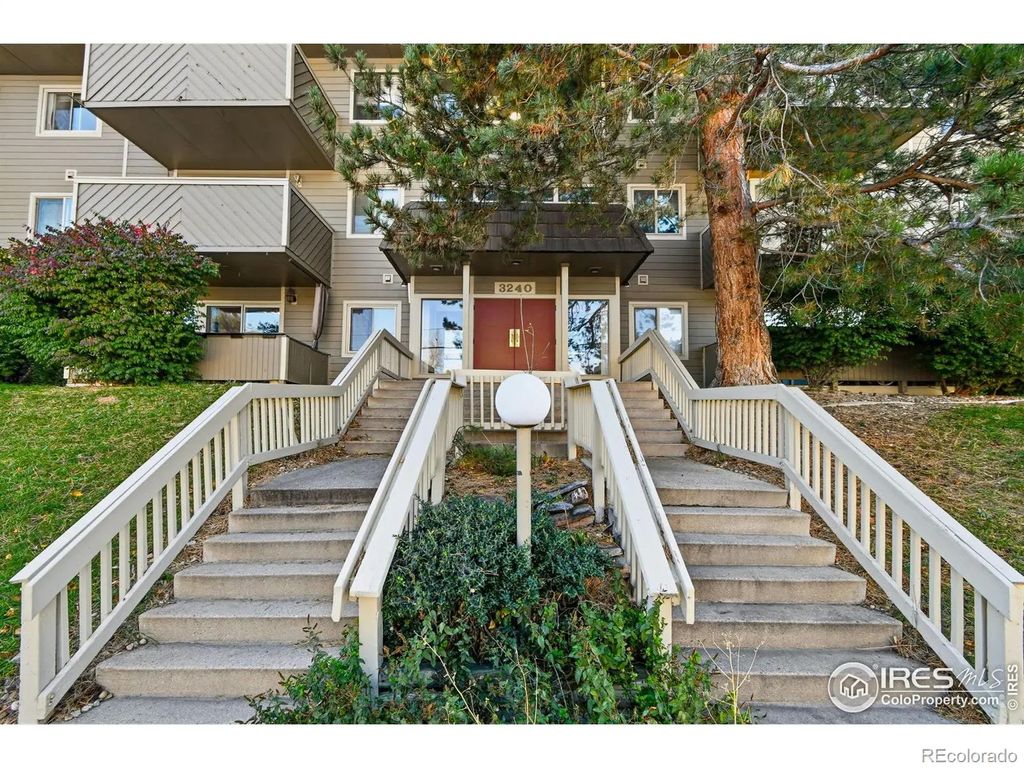 3240 Iris Avenue 205, Boulder
