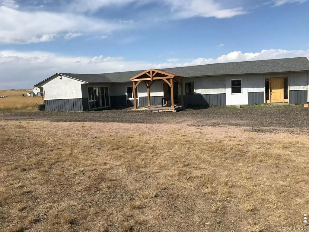 54215 County Road 21, Carr
