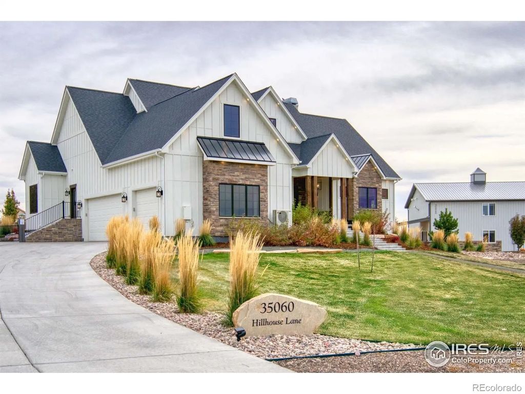35060 Hillhouse Lane, Windsor