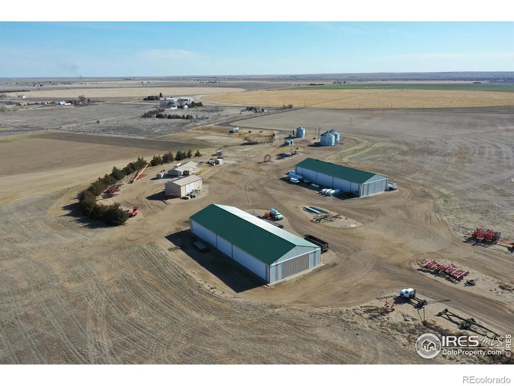 3699 County Road 5, Wiggins