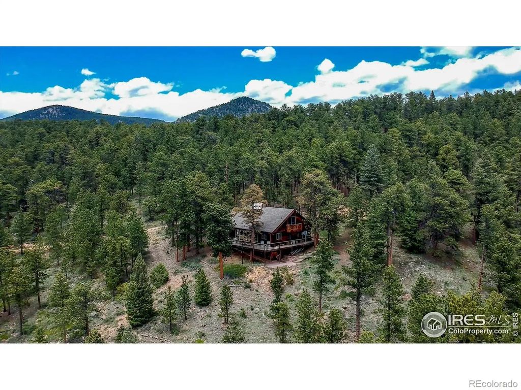 18673 Highway 7, Lyons